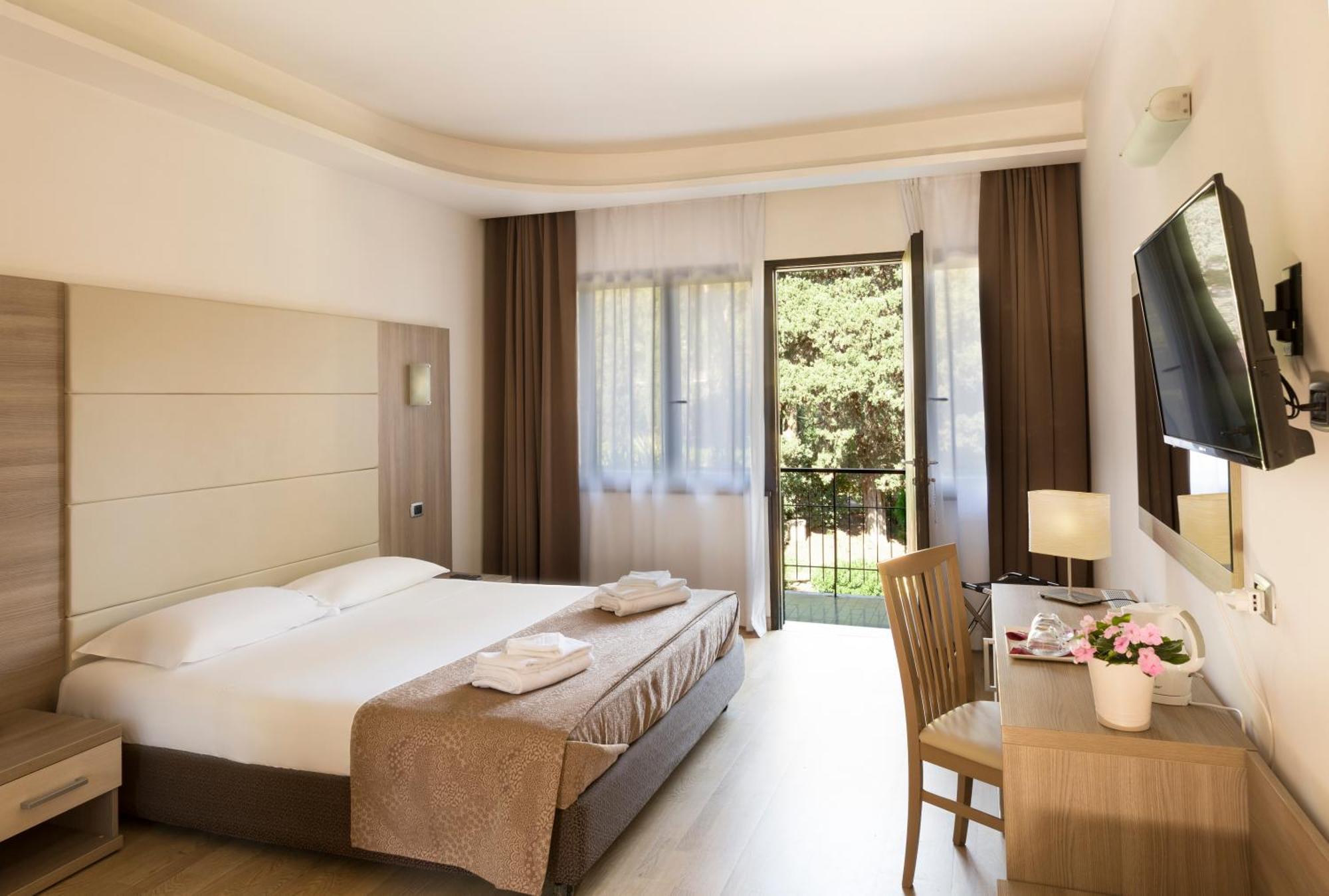 Hotel Boomerang Roma La Massimina-Casal Lumbroso Exterior photo